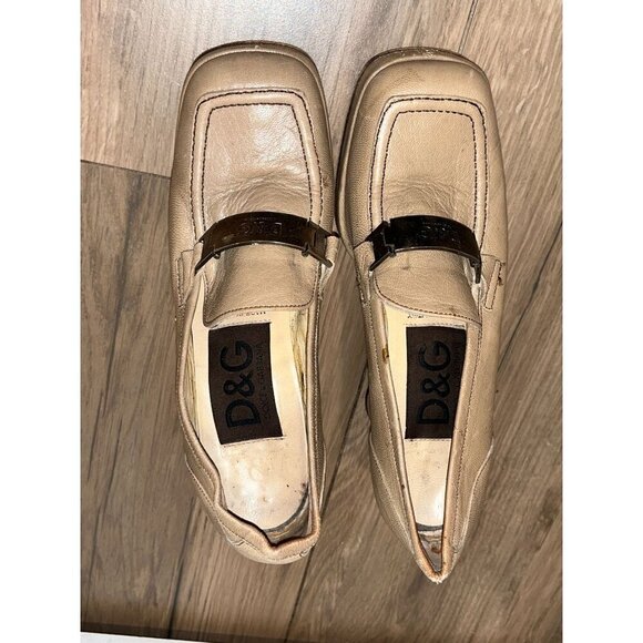 DOLCE & GABBANA  Vintage Beige Leather Square-Toe Slip-On Heeled Loafers Women's - Picture 5 of 10